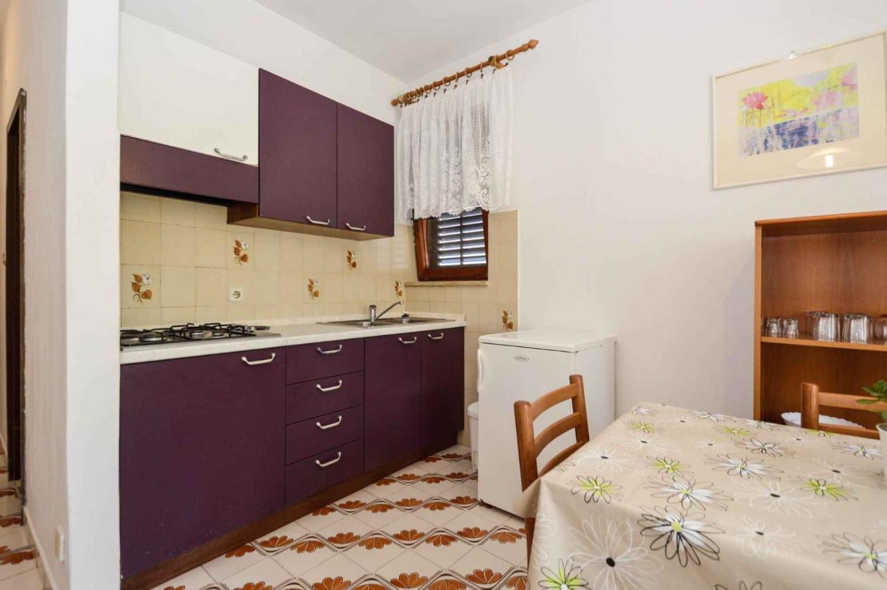 Apartment Silvia By Interhome Pula Exterior photo