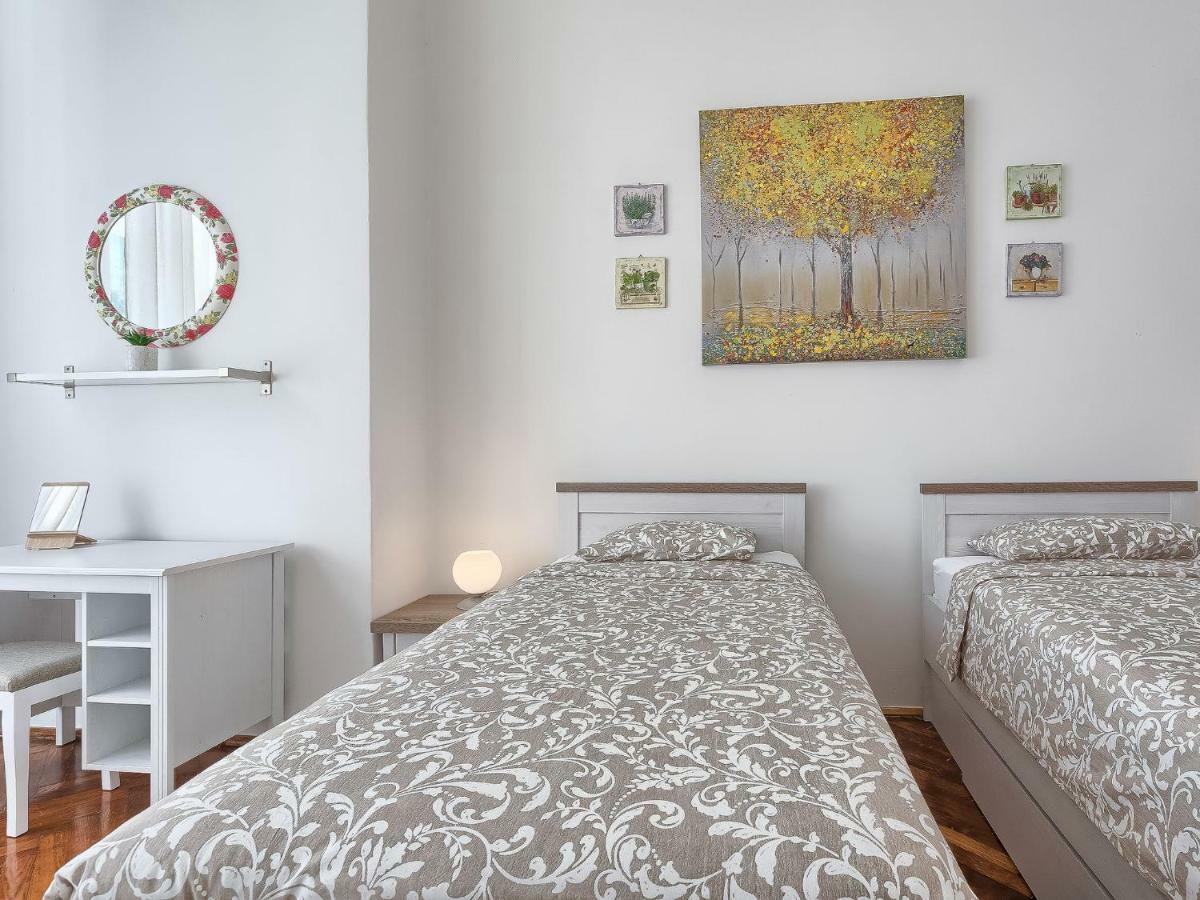 Apartment Silvia By Interhome Pula Exterior photo